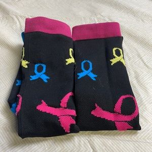 Compression Stockings Women's L/Xl never worn. Knee high